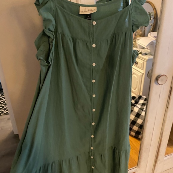 Universal Thread Green Ruffle Strap Dress - Picture 2 of 2
